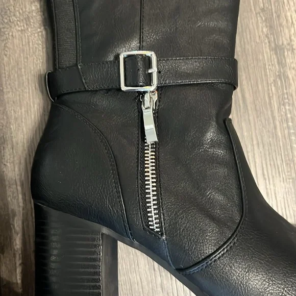 Kelly & Katie boots, black, 8.5 - Picture 2 of 7